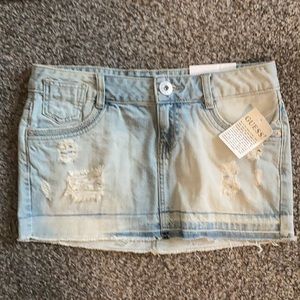 New never worn Guess Denim Mini Skirt